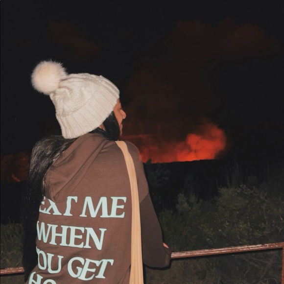 Meet your Posher, Kamilla - Picture 3 of 3